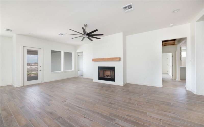 1402 Lois Chesney Street, Corpus Christi, TX 78415, 3 Habitaciones Habitaciones , ,3 BañosBaños,Residential,En Venta,1402 Lois Chesney Street,450921