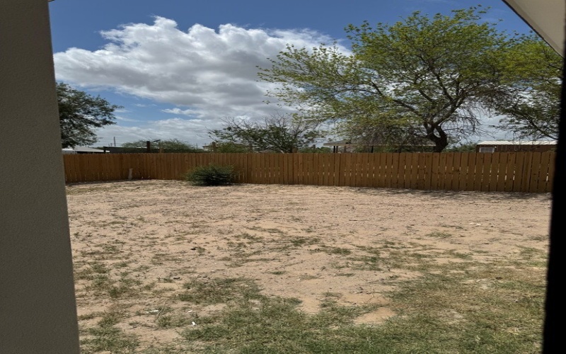 325 Zaragoza Drive, Eagle Pass, TX 78852, 3 Bedrooms Bedrooms, ,2 BathroomsBathrooms,Residential,For Sale,325 Zaragoza Drive,81377