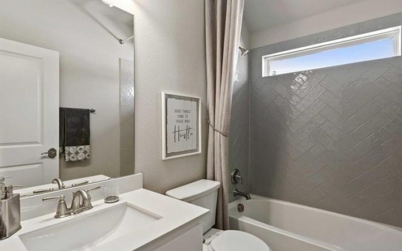 13037 Mizell Lane, Providence Village, TX 76227, 5 Bedrooms Bedrooms, ,3 BathroomsBathrooms,Residential,For Sale,13037 Mizell Lane,20974226