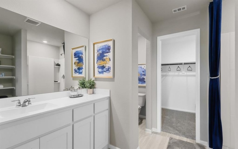 438 LUBBOCK Drive, Azle, TX 76020, 4 Bedrooms Bedrooms, ,2 BathroomsBathrooms,Residential,For Sale,438 LUBBOCK Drive,20975498