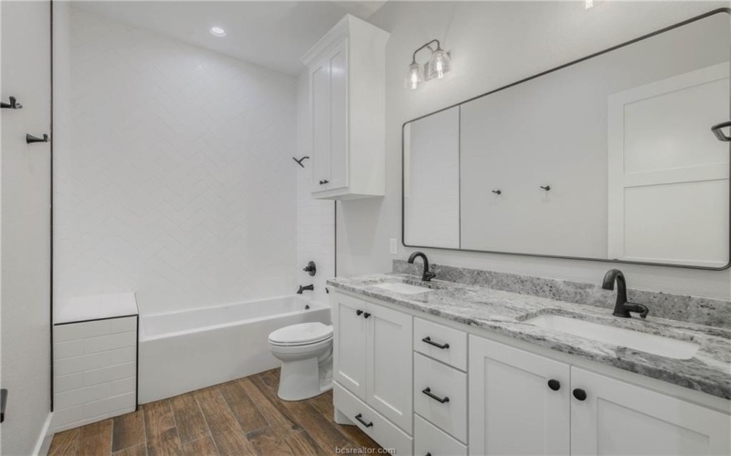 2312 Terrapin Trail, College Station, TX 77845, 4 Bedrooms Bedrooms, ,3 BathroomsBathrooms,Residential,For Sale,2312 Terrapin Trail,25007226