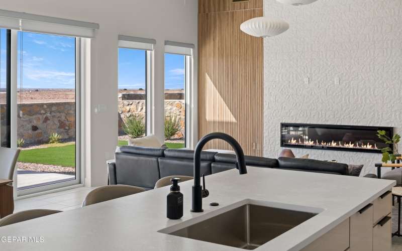 1802 Bridle, El Paso, TX 79911, 4 Habitaciones Habitaciones , ,2 BañosBaños,Residential,En Venta,1802 Bridle,925081