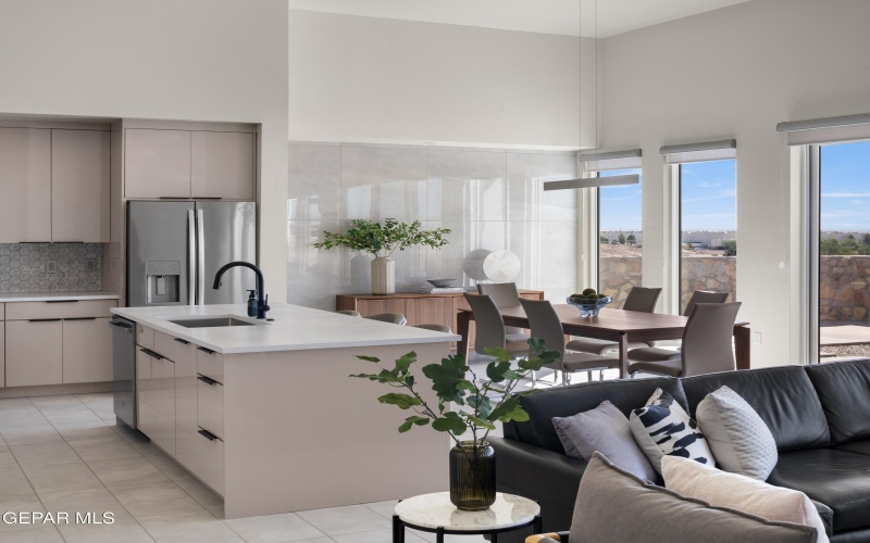 1802 Bridle, El Paso, TX 79911, 4 Habitaciones Habitaciones , ,2 BañosBaños,Residential,En Venta,1802 Bridle,925081