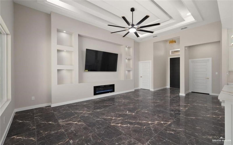 9510 N 71st Lane, McAllen, TX 78573, 3 Bedrooms Bedrooms, ,2 BathroomsBathrooms,Residential,For Sale,9510 N 71st Lane,474288