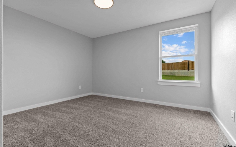 16409 Crossing Circle, Lindale, TX 75771, 3 Bedrooms Bedrooms, ,2 BathroomsBathrooms,Residential,For Sale,16409 Crossing Circle,25009509