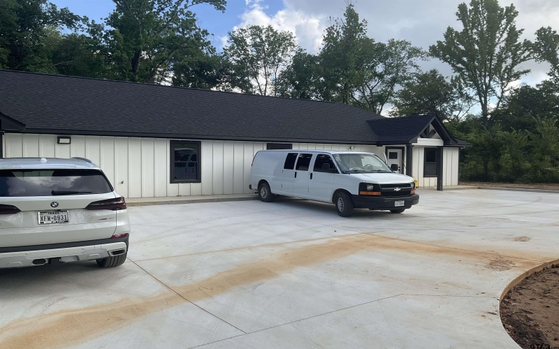 13220 Teton Rd., Tyler, TX 75709, ,7 BathroomsBathrooms,Residential Multi Family,For Sale,13220 Teton Rd.,25009530