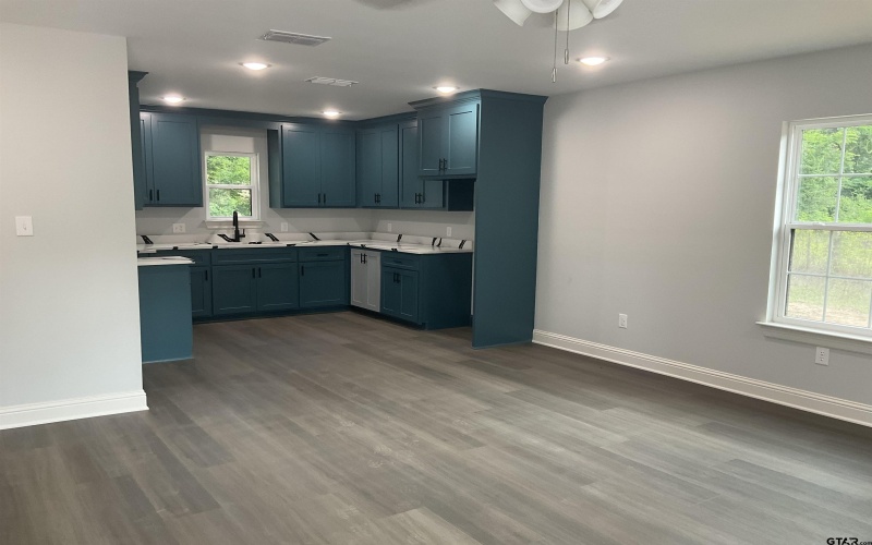 13220 Teton Rd., Tyler, TX 75709, ,7 BathroomsBathrooms,Residential Multi Family,For Sale,13220 Teton Rd.,25009530