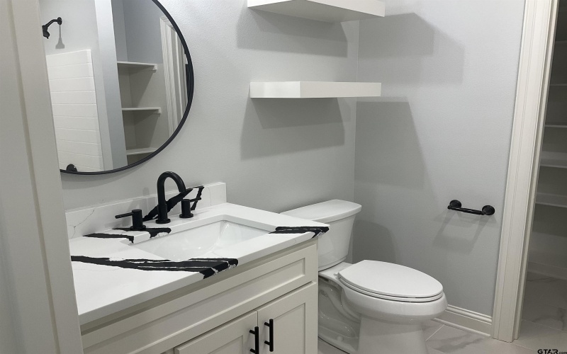 13220 Teton Rd., Tyler, TX 75709, ,7 BathroomsBathrooms,Residential Multi Family,For Sale,13220 Teton Rd.,25009530