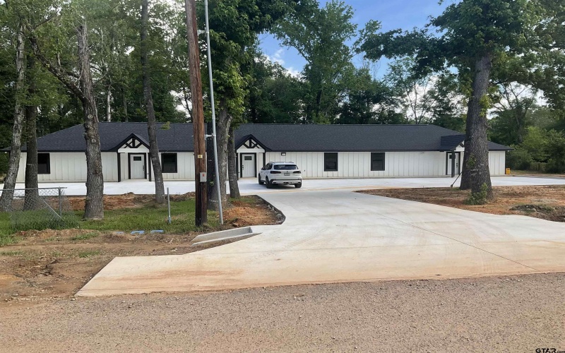 13220 Teton Rd., Tyler, TX 75709, ,7 BathroomsBathrooms,Residential Multi Family,For Sale,13220 Teton Rd.,25009530