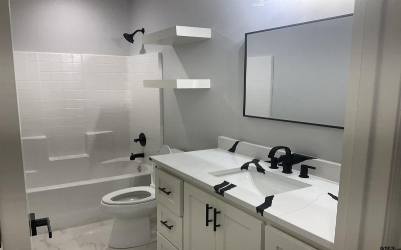 13220 Teton Rd., Tyler, TX 75709, ,7 BathroomsBathrooms,Residential Multi Family,For Sale,13220 Teton Rd.,25009530