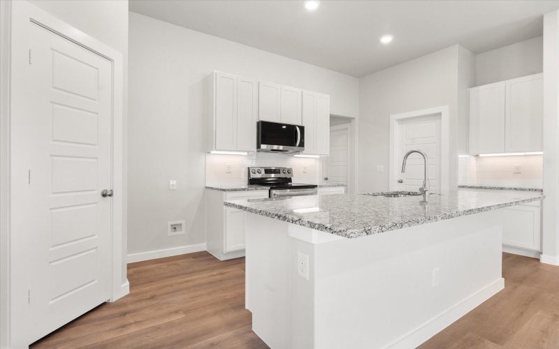8613 29th Street, Lubbock, TX 79407, 4 Habitaciones Habitaciones , ,2 BañosBaños,Residential,En Venta,8613 29th Street,202556705