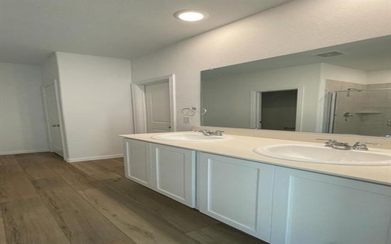 9804 Buffalo Ridge Road, Fort Worth, TX 76036, 4 Bedrooms Bedrooms, ,2 BathroomsBathrooms,Residential Lease,For Rent,9804 Buffalo Ridge Road,20977668