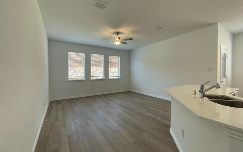 9804 Buffalo Ridge Road, Fort Worth, TX 76036, 4 Bedrooms Bedrooms, ,2 BathroomsBathrooms,Residential Lease,For Rent,9804 Buffalo Ridge Road,20977668