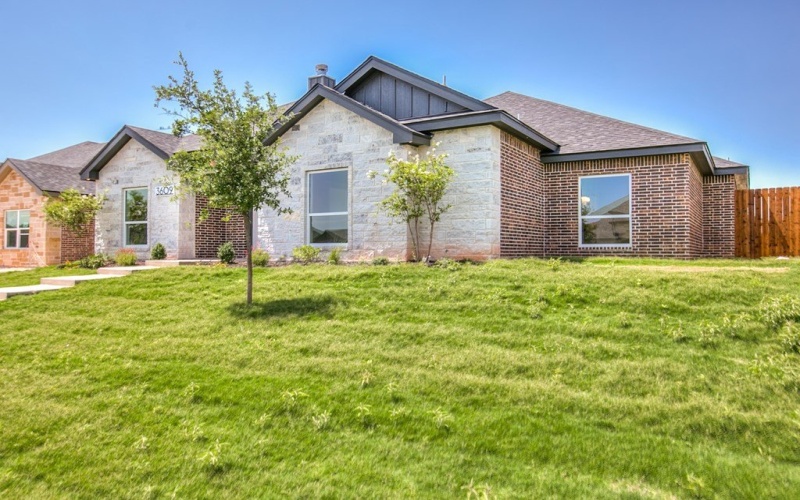 3609 Clearview Dr, San Angelo, TX 76904, 4 Bedrooms Bedrooms, ,3 BathroomsBathrooms,Residential,For Sale,3609 Clearview Dr,128003