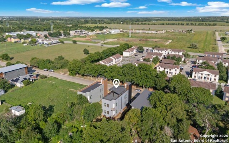 613 Sturgeon, San Marcos, TX 78666, 4 Bedrooms Bedrooms, ,5 BathroomsBathrooms,Residential,For Sale,613 Sturgeon,1878090