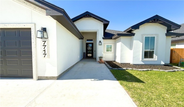 7717 Roman Drive, Corpus Christi, TX 78414, 4 Habitaciones Habitaciones , ,3 BañosBaños,Residential,En Venta,7717 Roman Drive,457284
