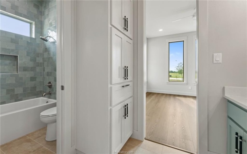 10732 Harvey Ranch Road, College Station, TX 77845, 4 Bedrooms Bedrooms, ,3 BathroomsBathrooms,Residential,For Sale,10732 Harvey Ranch Road,24014886