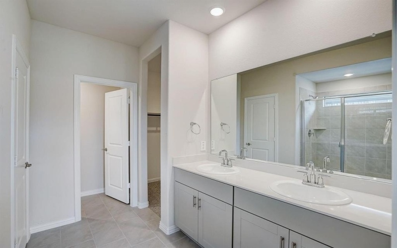 522 Castle Street, Sherman, TX 75092, 4 Bedrooms Bedrooms, ,3 BathroomsBathrooms,Residential,For Sale,522 Castle Street,20901993