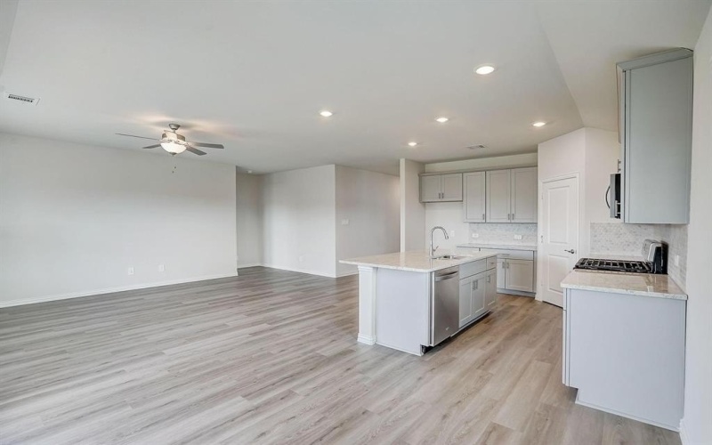 522 Castle Street, Sherman, TX 75092, 4 Bedrooms Bedrooms, ,3 BathroomsBathrooms,Residential,For Sale,522 Castle Street,20901993