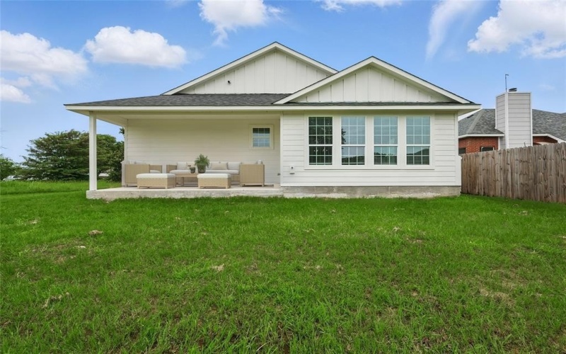 713 Hillburn, West Tawakoni, TX 75474, 3 Bedrooms Bedrooms, ,2 BathroomsBathrooms,Residential,For Sale,713 Hillburn,20958267