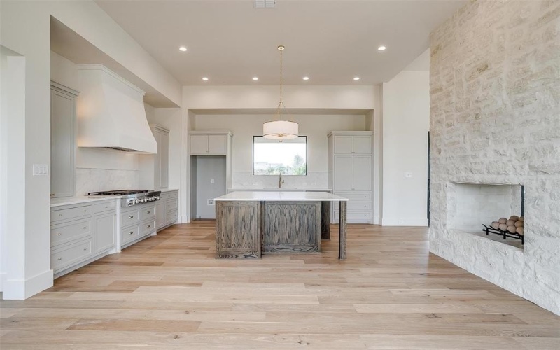 2015 Meadowlark Court, Aledo, TX 76008, 4 Bedrooms Bedrooms, ,3 BathroomsBathrooms,Residential,For Sale,2015 Meadowlark Court,20959735