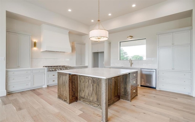 2015 Meadowlark Court, Aledo, TX 76008, 4 Bedrooms Bedrooms, ,3 BathroomsBathrooms,Residential,For Sale,2015 Meadowlark Court,20959735