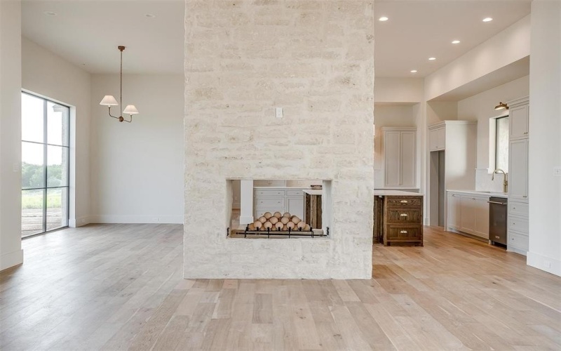 2015 Meadowlark Court, Aledo, TX 76008, 4 Bedrooms Bedrooms, ,3 BathroomsBathrooms,Residential,For Sale,2015 Meadowlark Court,20959735