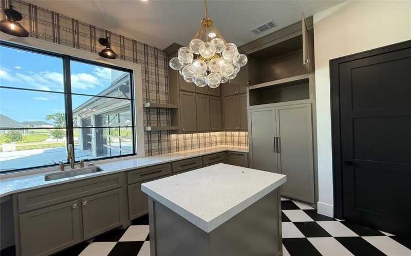 3023 Southern Rise Court, Granbury, TX 76049, 5 Bedrooms Bedrooms, ,7 BathroomsBathrooms,Residential,For Sale,3023 Southern Rise Court,20974731
