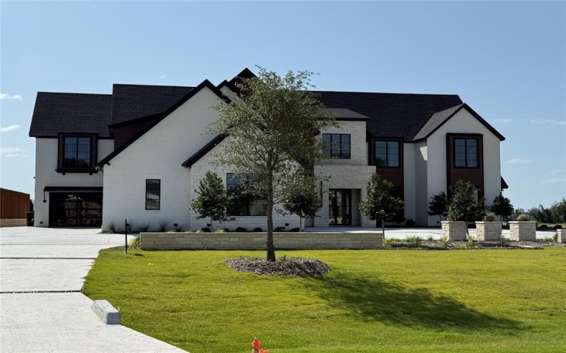 3023 Southern Rise Court, Granbury, TX 76049, 5 Bedrooms Bedrooms, ,7 BathroomsBathrooms,Residential,For Sale,3023 Southern Rise Court,20974731