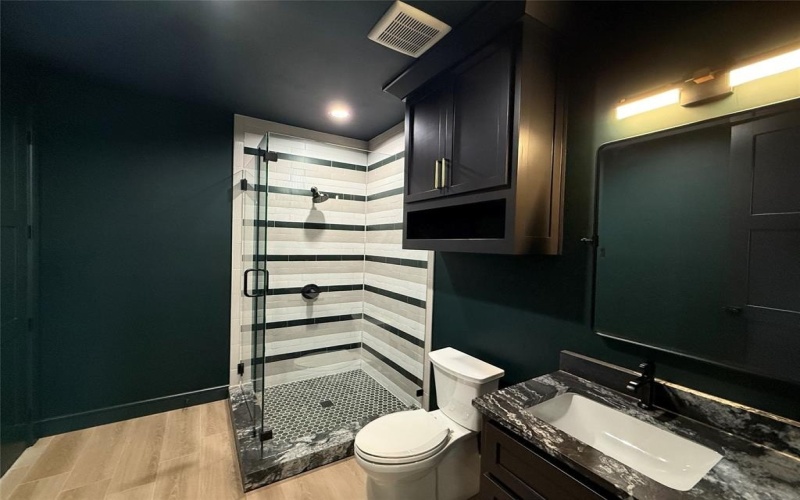 3023 Southern Rise Court, Granbury, TX 76049, 5 Bedrooms Bedrooms, ,7 BathroomsBathrooms,Residential,For Sale,3023 Southern Rise Court,20974731