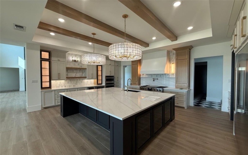 3023 Southern Rise Court, Granbury, TX 76049, 5 Bedrooms Bedrooms, ,7 BathroomsBathrooms,Residential,For Sale,3023 Southern Rise Court,20974731