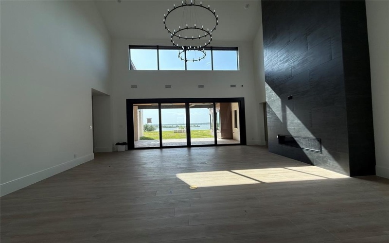 3023 Southern Rise Court, Granbury, TX 76049, 5 Bedrooms Bedrooms, ,7 BathroomsBathrooms,Residential,For Sale,3023 Southern Rise Court,20974731