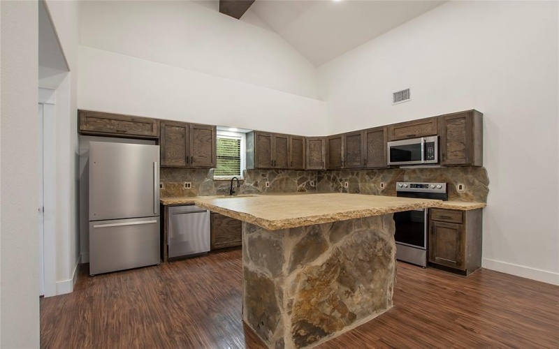 7631 Double Bridge Road, Mabank, TX 75156, 4 Habitaciones Habitaciones , ,2 BañosBaños,Residential,En Venta,7631 Double Bridge Road,20978143