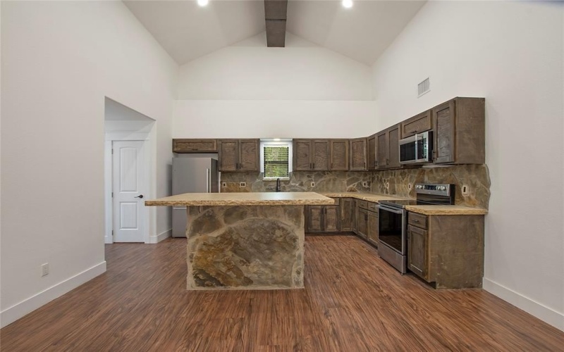 7631 Double Bridge Road, Mabank, TX 75156, 4 Habitaciones Habitaciones , ,2 BañosBaños,Residential,En Venta,7631 Double Bridge Road,20978143