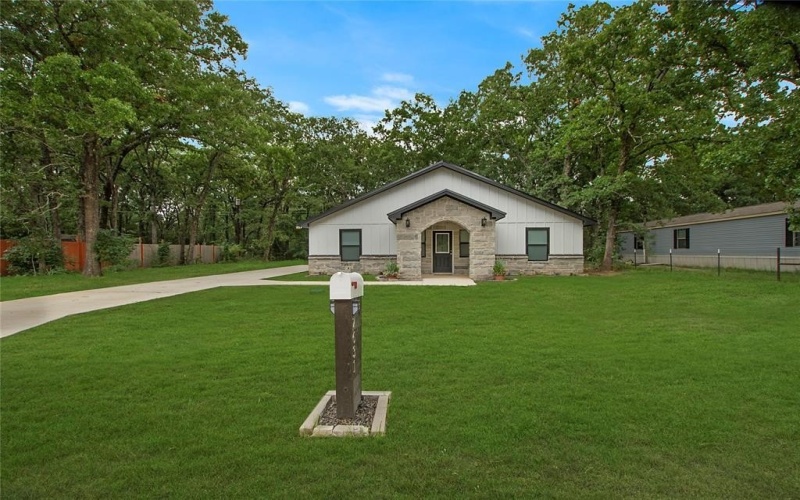 7631 Double Bridge Road, Mabank, TX 75156, 4 Habitaciones Habitaciones , ,2 BañosBaños,Residential,En Venta,7631 Double Bridge Road,20978143