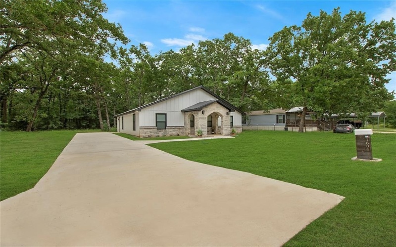 7631 Double Bridge Road, Mabank, TX 75156, 4 Habitaciones Habitaciones , ,2 BañosBaños,Residential,En Venta,7631 Double Bridge Road,20978143
