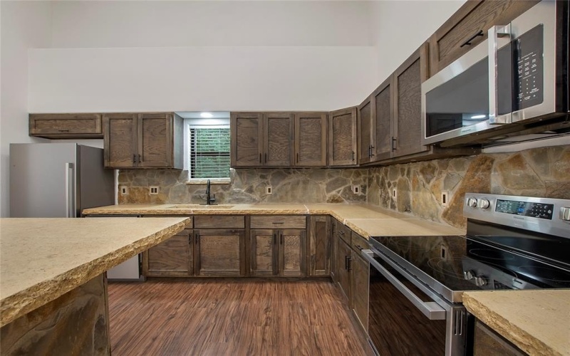 7631 Double Bridge Road, Mabank, TX 75156, 4 Habitaciones Habitaciones , ,2 BañosBaños,Residential,En Venta,7631 Double Bridge Road,20978143