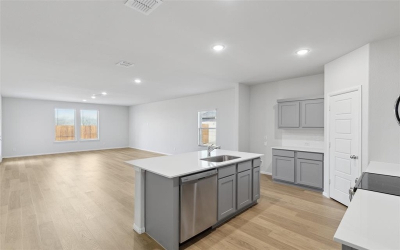 260 Lockhart Street, Greenville, TX 75402, 4 Bedrooms Bedrooms, ,3 BathroomsBathrooms,Residential,For Sale,260 Lockhart Street,20978152