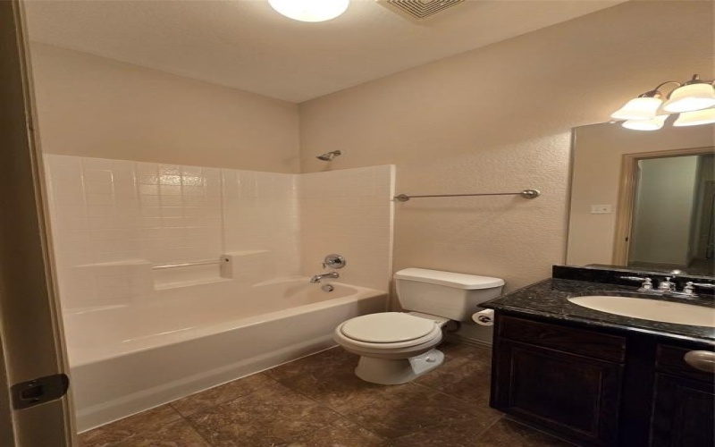 3808 Vienna Street, Irving, TX 75038, 4 Bedrooms Bedrooms, ,3 BathroomsBathrooms,Residential Lease,For Rent,3808 Vienna Street,20978228