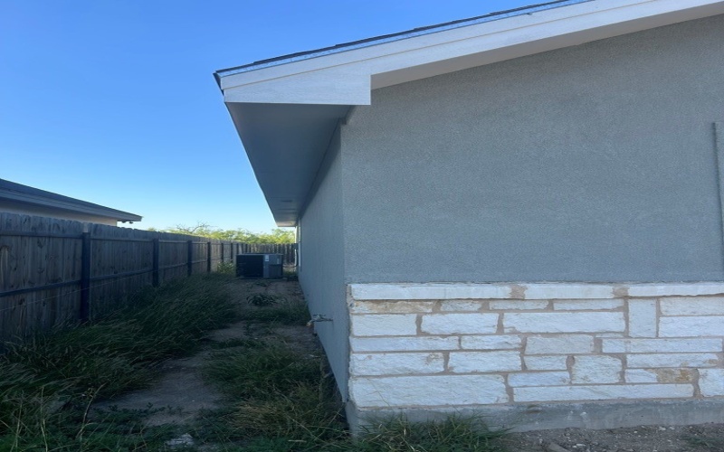 2873 Garden View Dr., Eagle Pass, TX 78852, 3 Bedrooms Bedrooms, ,2 BathroomsBathrooms,Residential,For Sale,2873 Garden View Dr.,81380