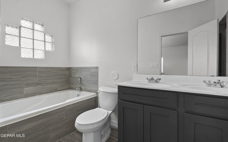14373 Nick Drahos Lane, Horizon City, TX 79928, 4 Habitaciones Habitaciones , ,2 BañosBaños,Residential,En Venta,14373 Nick Drahos Lane,925156