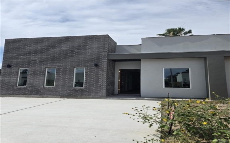 1506 W B Street, Mission, TX 78572, 2 Bedrooms Bedrooms, ,2 BathroomsBathrooms,Residential,For Sale,1506 W B Street,474399