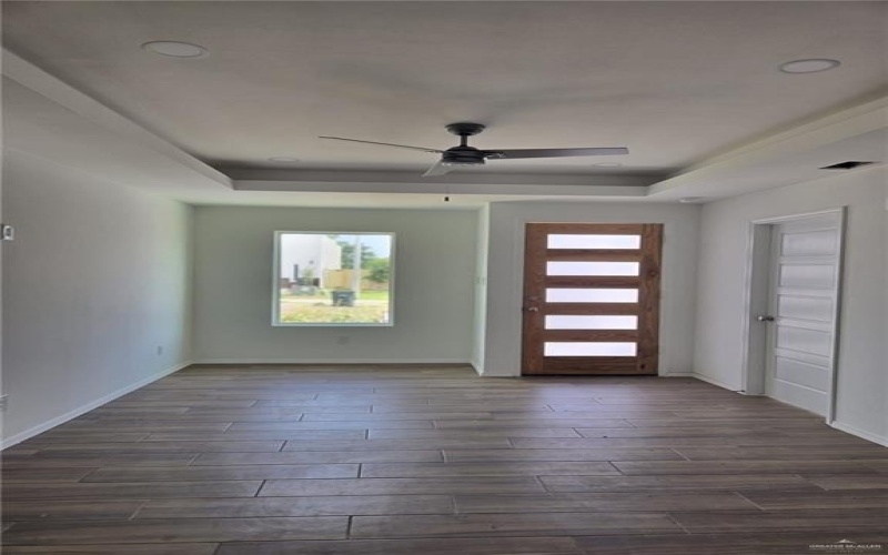 1506 W B Street, Mission, TX 78572, 2 Bedrooms Bedrooms, ,2 BathroomsBathrooms,Residential,For Sale,1506 W B Street,474399