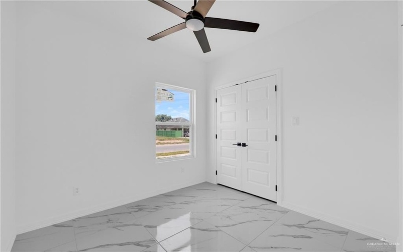 5018 Birch Street, Edinburg, TX 78541, 3 Bedrooms Bedrooms, ,2 BathroomsBathrooms,Residential,For Sale,5018 Birch Street,474420