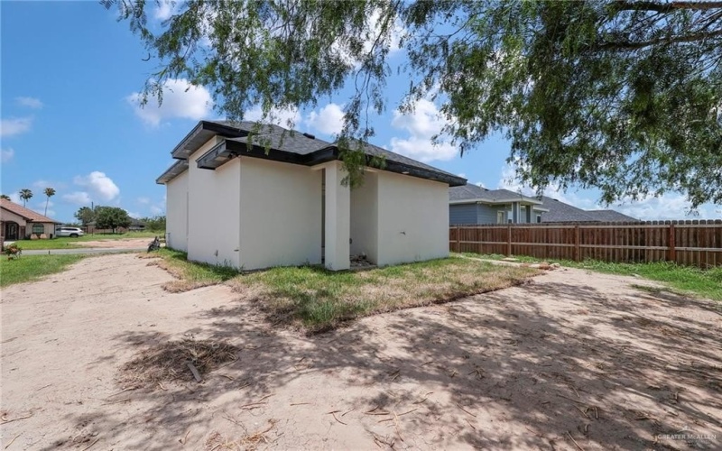 5018 Birch Street, Edinburg, TX 78541, 3 Bedrooms Bedrooms, ,2 BathroomsBathrooms,Residential,For Sale,5018 Birch Street,474420