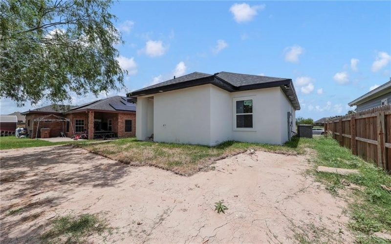 5018 Birch Street, Edinburg, TX 78541, 3 Bedrooms Bedrooms, ,2 BathroomsBathrooms,Residential,For Sale,5018 Birch Street,474420