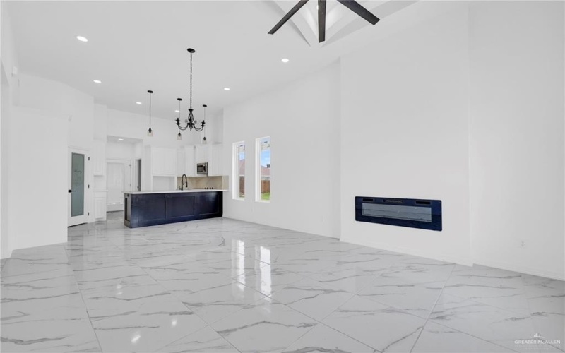 5018 Birch Street, Edinburg, TX 78541, 3 Bedrooms Bedrooms, ,2 BathroomsBathrooms,Residential,For Sale,5018 Birch Street,474420