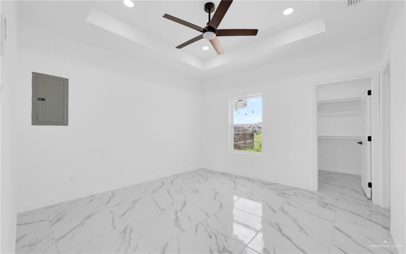 5018 Birch Street, Edinburg, TX 78541, 3 Bedrooms Bedrooms, ,2 BathroomsBathrooms,Residential,For Sale,5018 Birch Street,474420