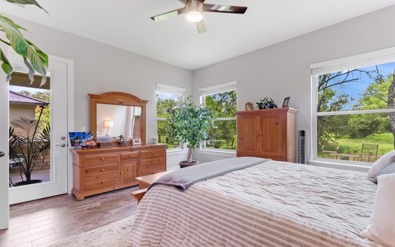 317 Parallel Circle, Horseshoe Bay, TX 78657, 2 Bedrooms Bedrooms, ,2 BathroomsBathrooms,Residential,For Sale,317 Parallel Circle,173983