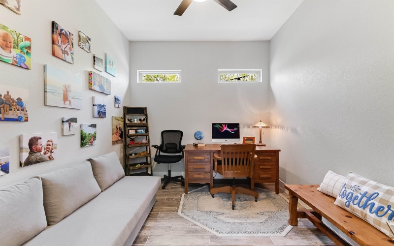 317 Parallel Circle, Horseshoe Bay, TX 78657, 2 Bedrooms Bedrooms, ,2 BathroomsBathrooms,Residential,For Sale,317 Parallel Circle,173983